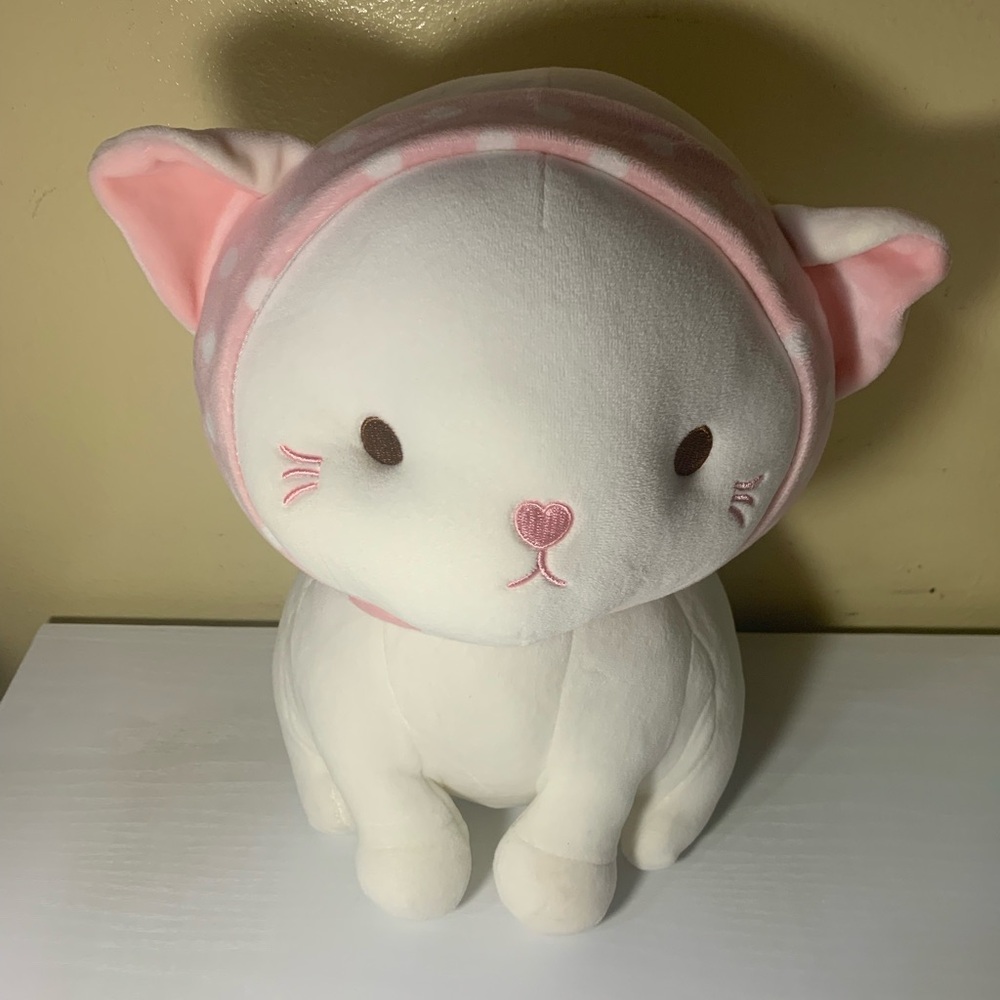 Cute Valentine’s White Cat Plush